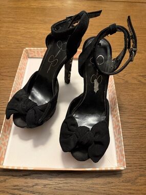Jessica Simpson Black Bow Peep-Toe Ankle Strap Platform Heels with Lace Detail